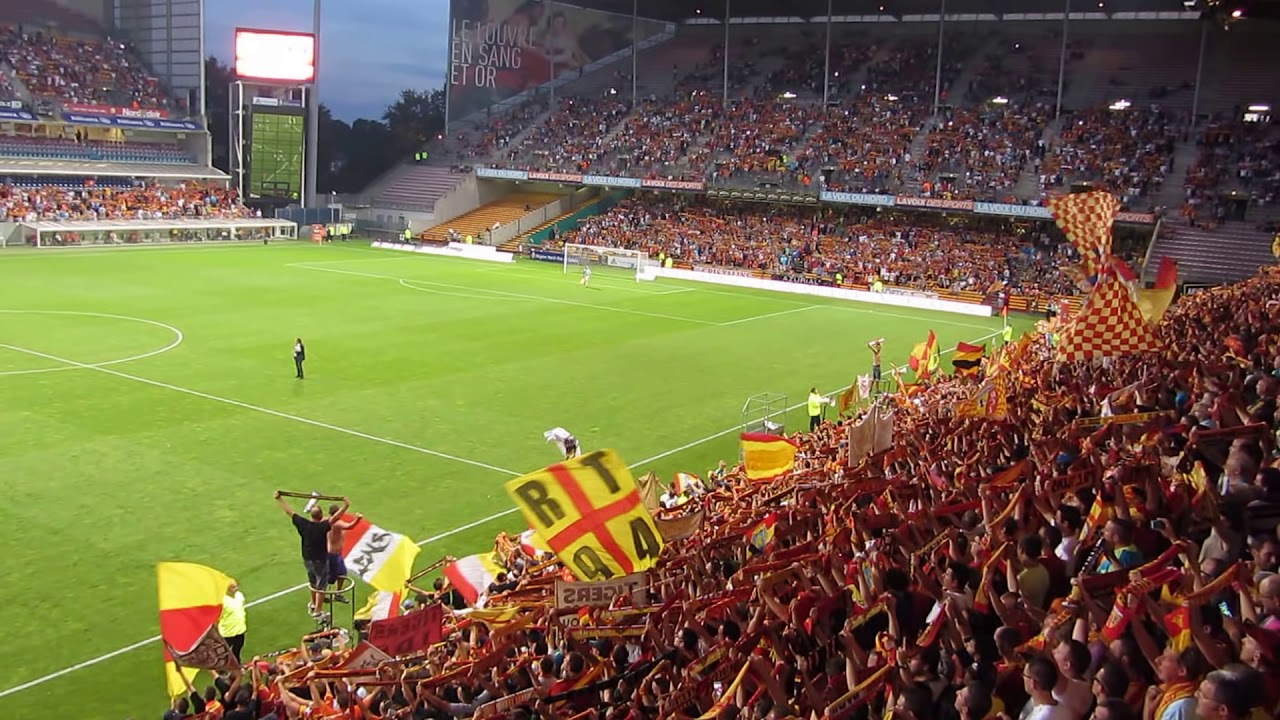 Les Corons, chanté par le stade Bollaert (RCL-CAB 04/08/2013)