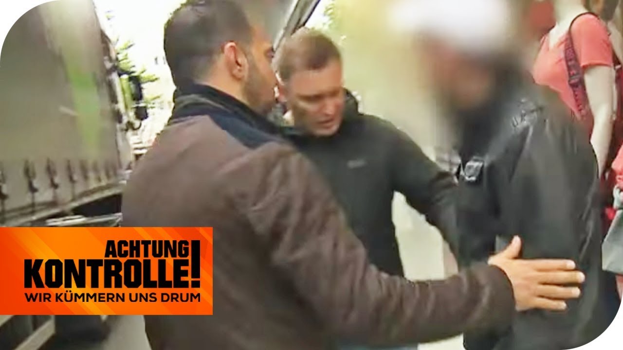 City Detektive stoppen Mann: Hat er geklaut? | Achtung Kontrolle | kabel eins