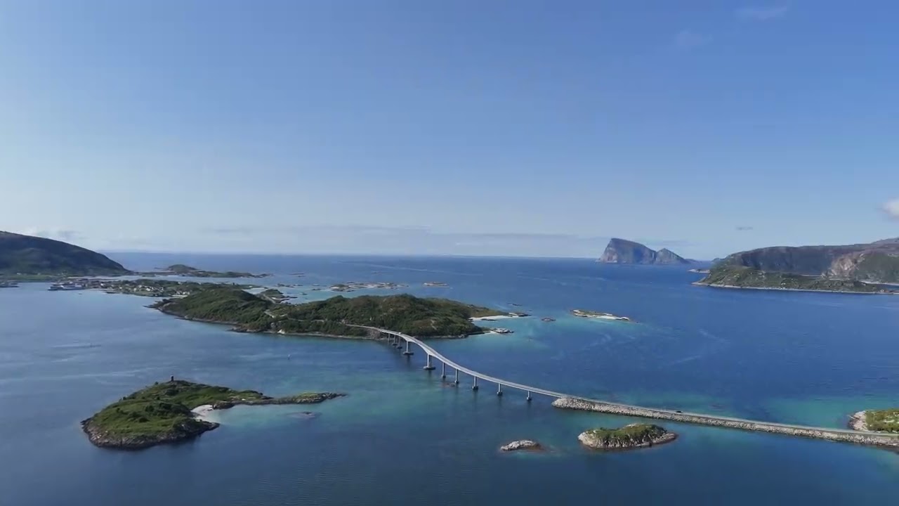 Ørnfløya  ||  A Short but Sweet Hike in Sommarøy, Norway