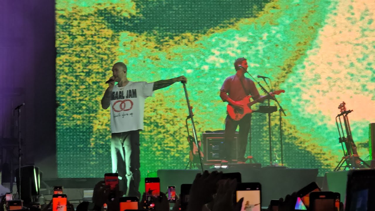 Maroon 5 - Feria de Puebla/24 de Abril Concierto Completo