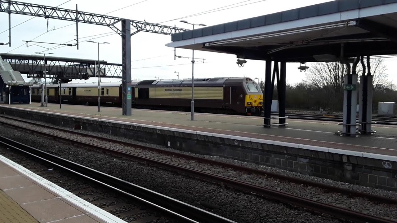 Trains at: Ashford International, SEML/HS1, 11/03/23