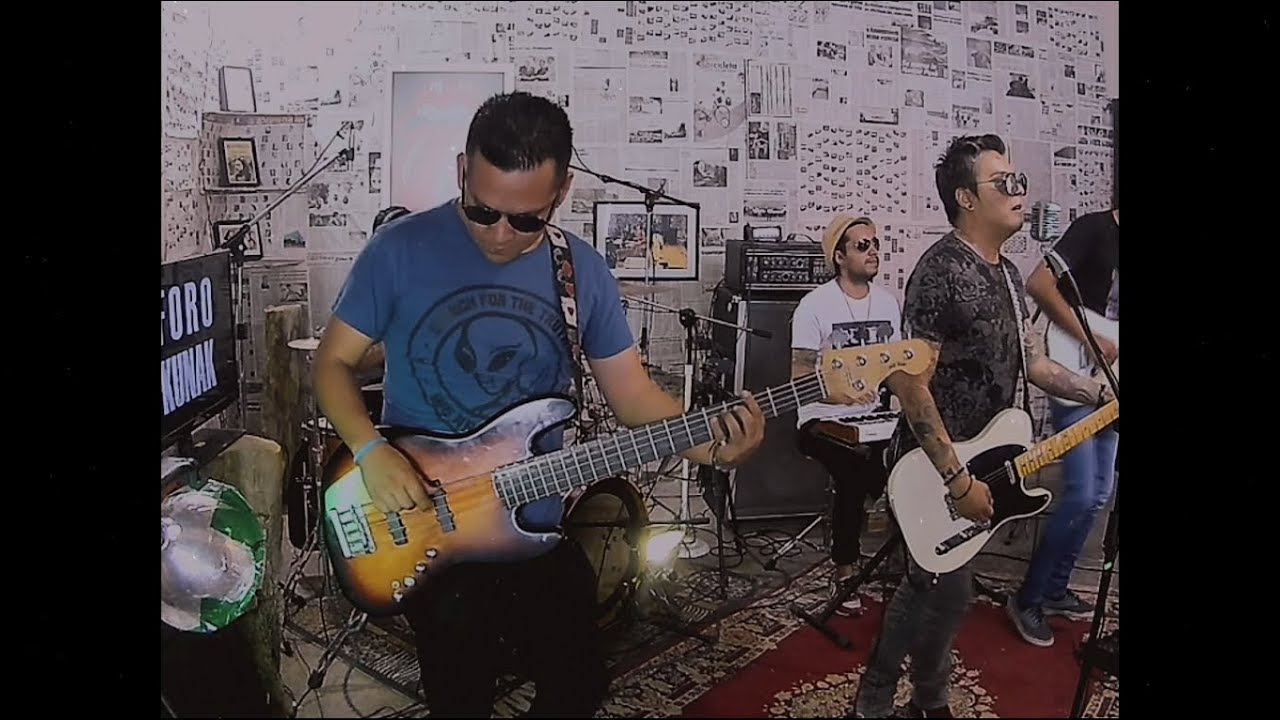 San Kastronovo. Live Session in Kunak Records.