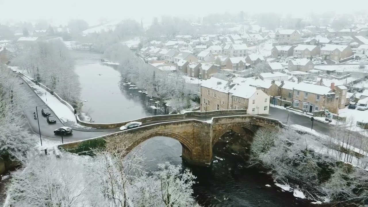 Regular Day - lovely snowy drone footage of Barnard Castle, ruined by the music