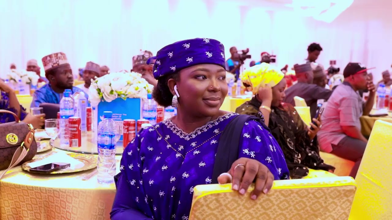 SANUWAR WAKAR _-_ALIYU NATA _-_FATI RADDA