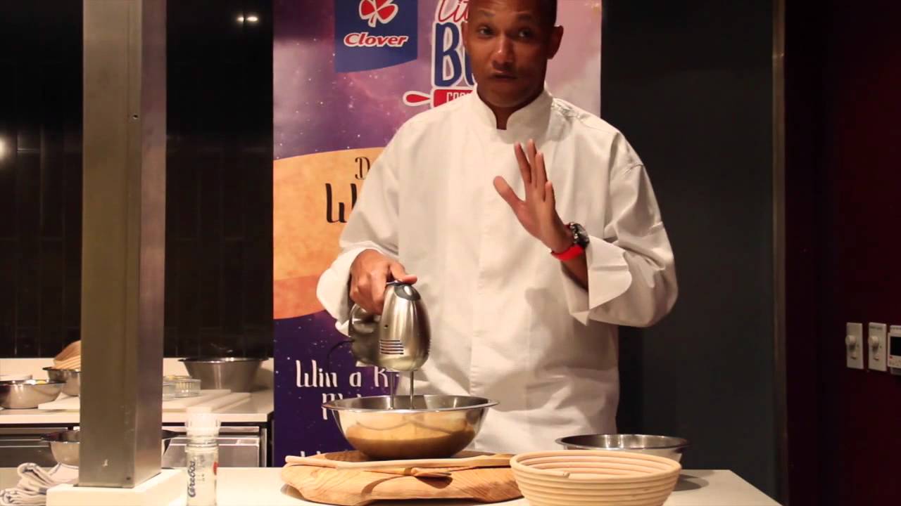 How to beat egg whites - showing 3 different stages