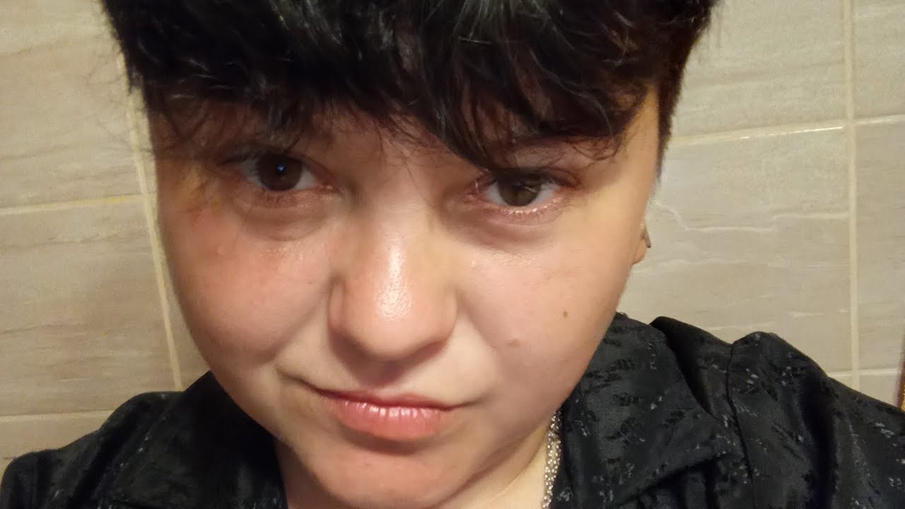 Я ТАКАЯ КАК ЕСТЬ ...ХОРОШИМ ЛЮДЯМ СПАСИБО ЧТО СО МНОЙ А КОМУ НЕ НРАВИТСЯ НА ВЫХОД...