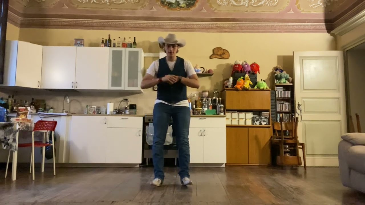 HERE FOR A REASON Line Dance - By Luca Giachero - Dance & Teach