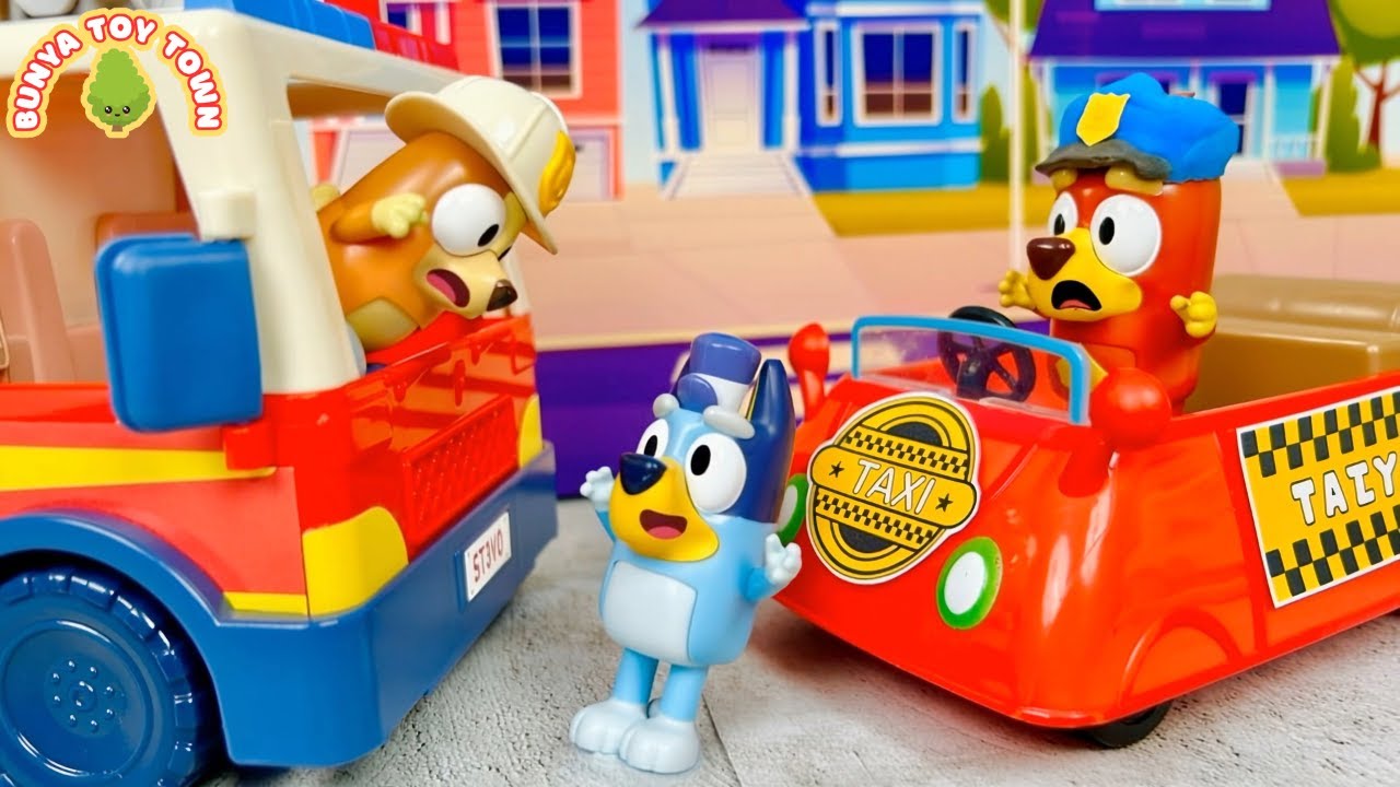 Bluey The Super Helper | Lessons For Kids | Pretend Play with Bluey Toys