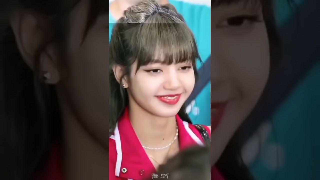 LISA SMOOTH 🥵 #lisa  #blackpink #shorts #shortsfeed