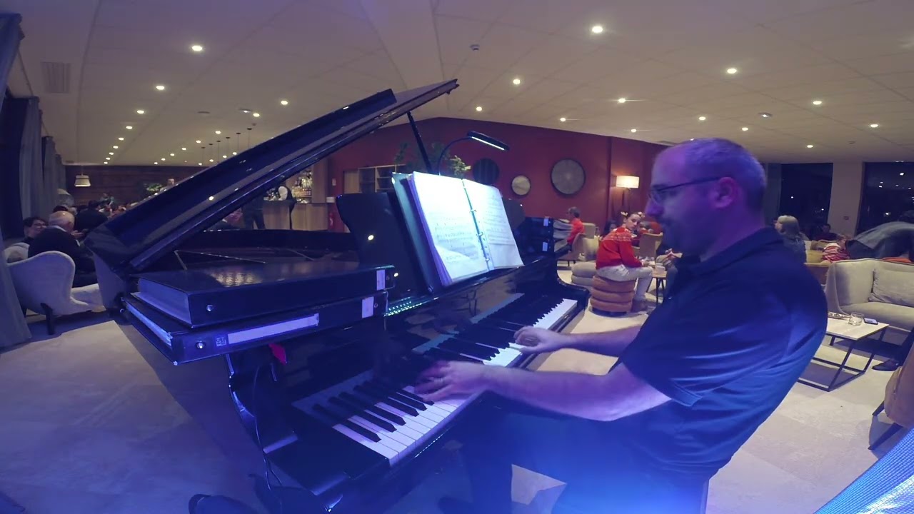 Bohemian Rhapsody (Queen), piano bar solo