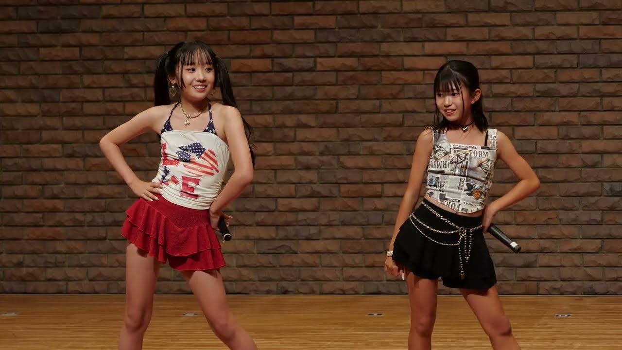 さらきこ『Follow Me / E-girls 』@ アイゲキWEST(東京アイドル劇場) in 阿倍野区民センター小ホール  2025/11/03