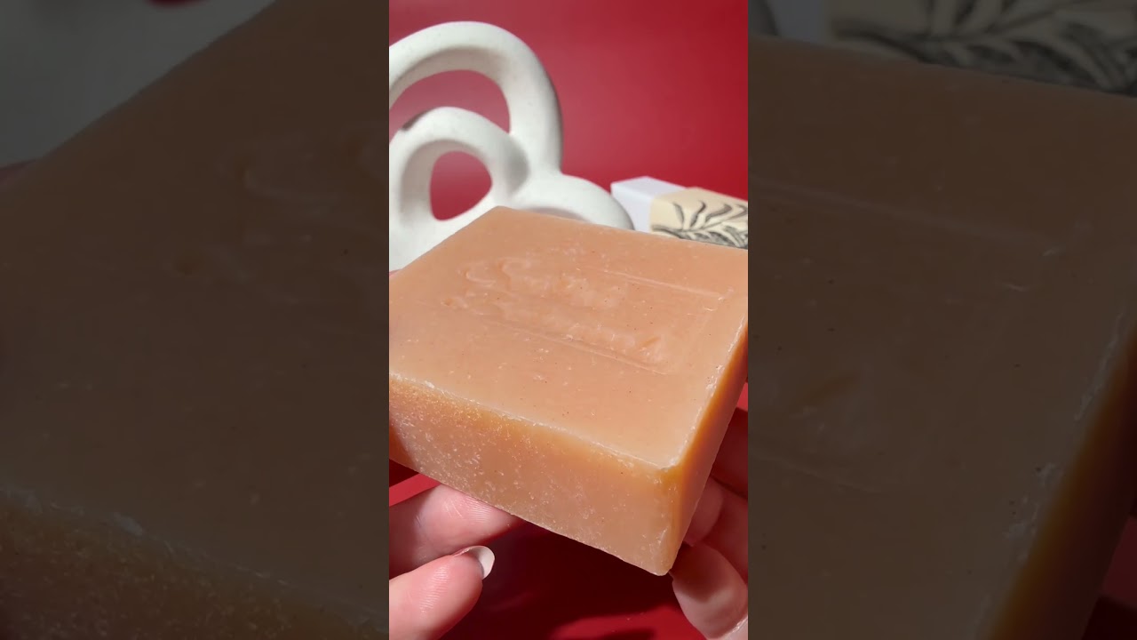SCOTTISH BOTANICALS Rose Geranium Soap by diana drummond