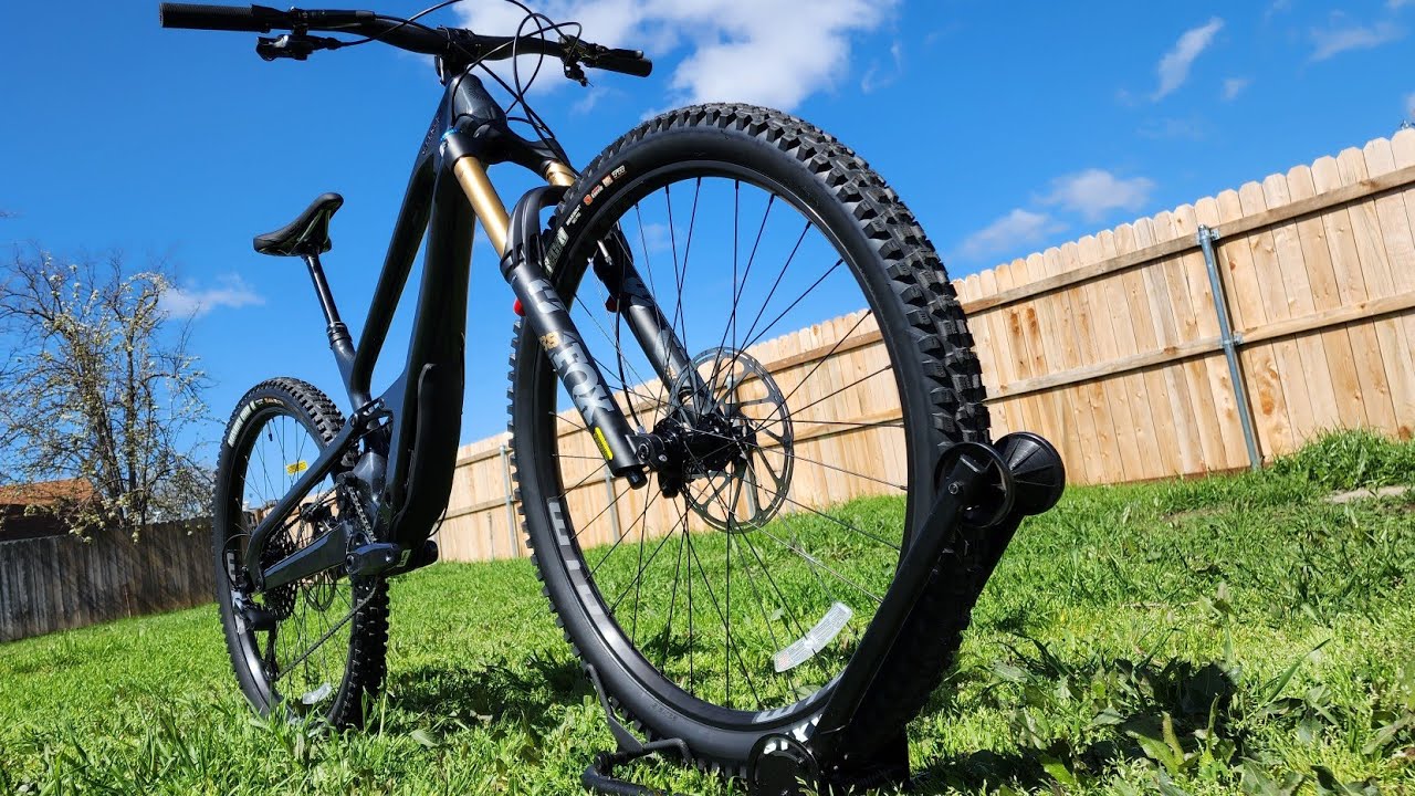 Unboxing Cannondale Jekyll 1