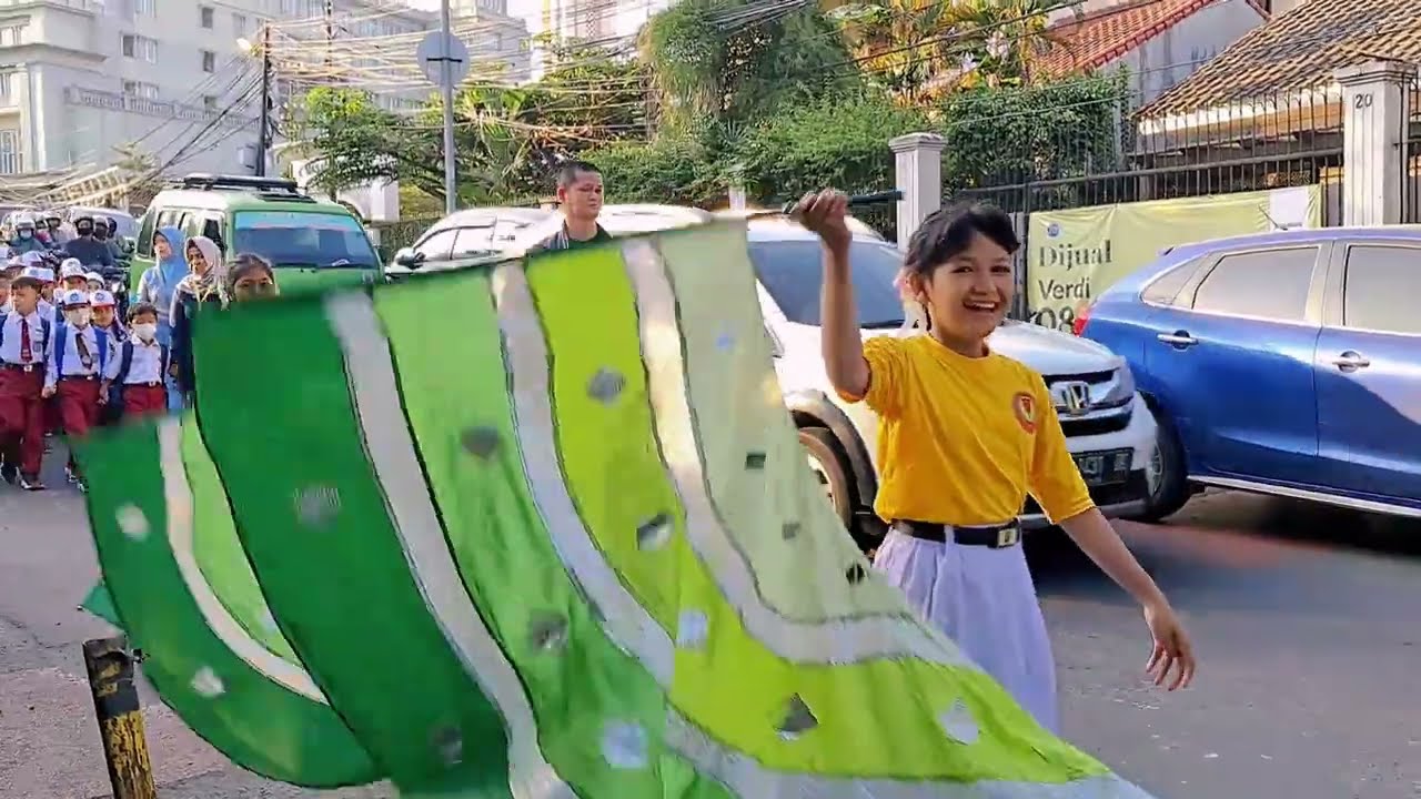 parade drumband SDN POLISI 1 BOGOR dalam rangka penyambutan anak didik baru tahun ajaran 2023-2024