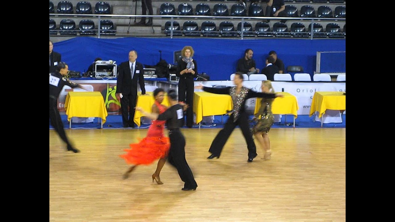 Vincenzo Mariniello - Sara Casini, Cambrils 2013, WDSF GrandSlam latin, 1. round - samba