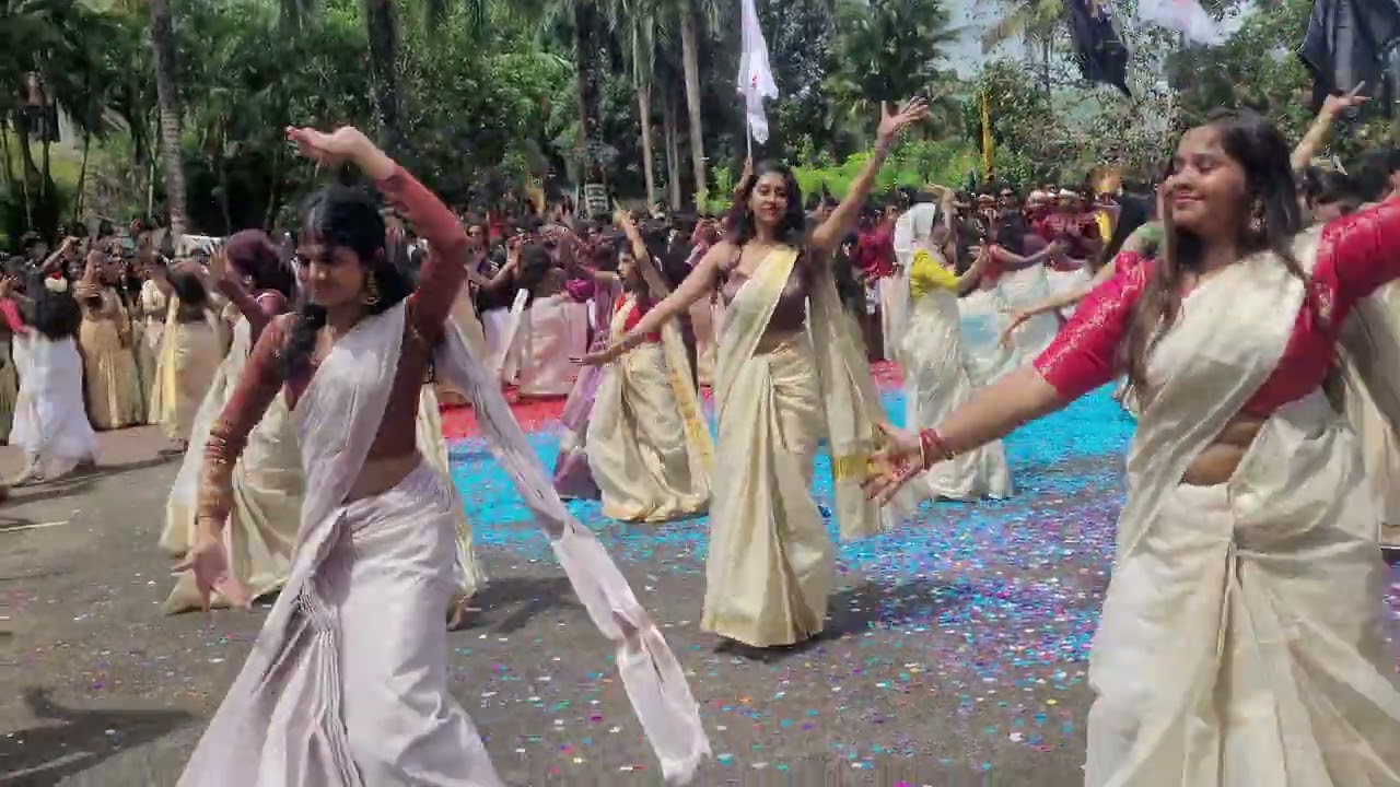 FISAT ONAM DANCE PART 1