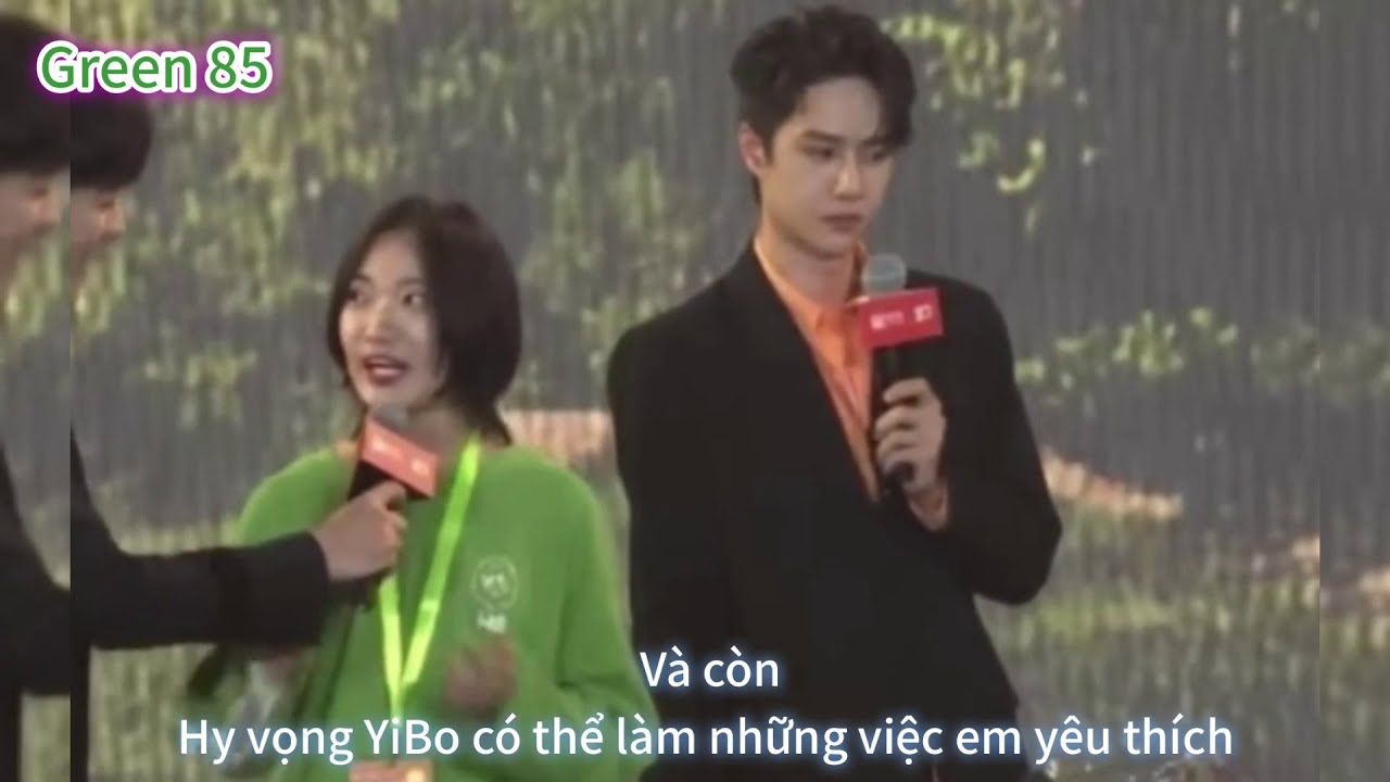 [Wang YiBo] Reaction của những người bên cạnh Vương Nhất Bác ( thật ghen tị 😭😭)
