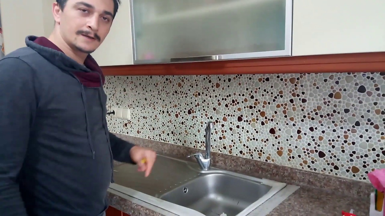 Kararmış evye silikonlarını yenilemek!