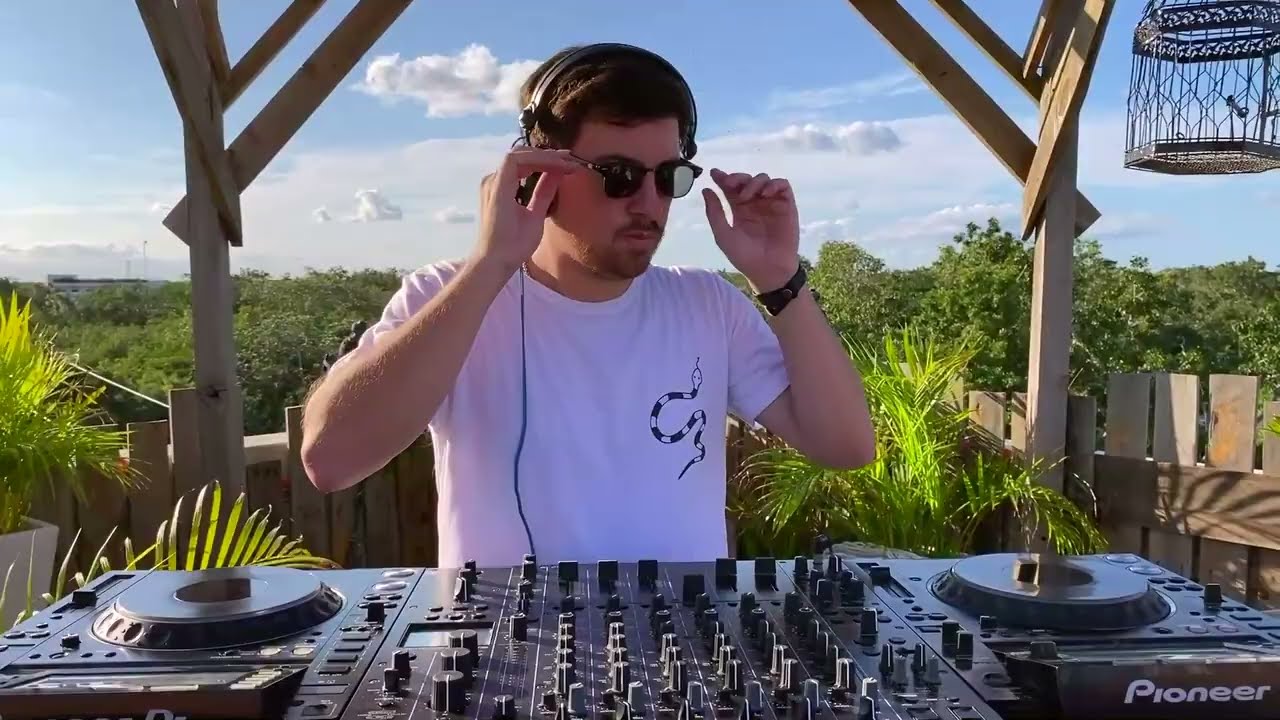 Valdovinos | Organic & Progressive House Mix | By @EPHIMERATulum