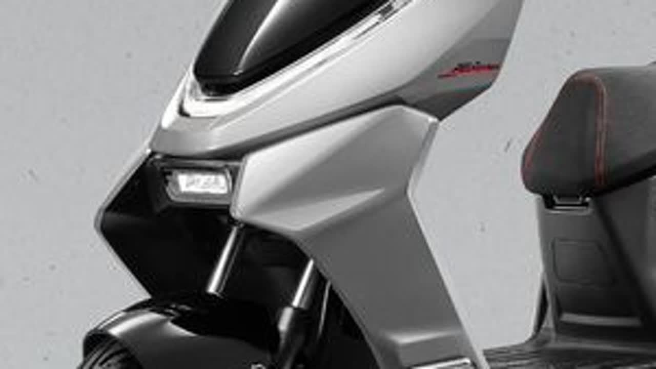 新款极核AE4 MY25，到底哪里不一样！？ 新款极核AE4再升级，这个价格到底哪里不一样！？#极核AE4MY25 #极核AE4 #极核新款AE4 #极核电摩 #极核AE4max