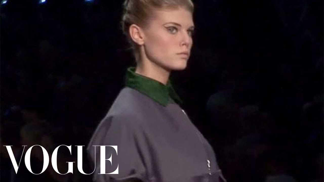 Fashion Show - Yves Saint Laurent: Spring 2009 Ready-to-Wear