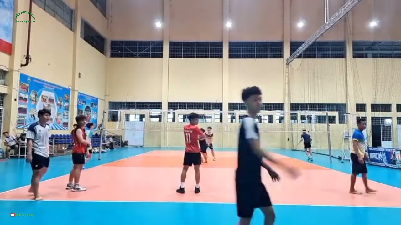 CLIP 3/2026 BÓNG CHUYỀN NAM TẠI CLB BÓNG CHUYỀN NGHIỆP DƯ USH || BÓNG CHUYỀN ĐỘC LẠ