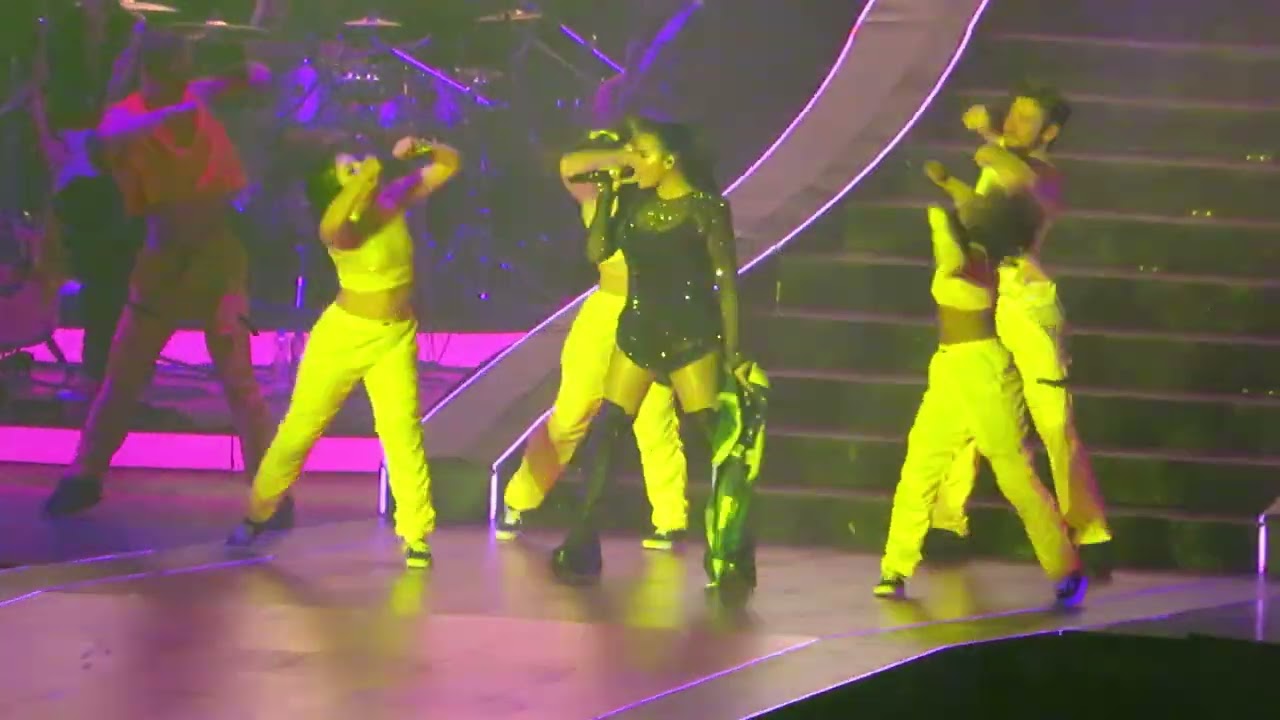 EMPEZAR DESDE ZERO - RBD - SOY REBELDE TOUR - RIO DE JANEIRO - SHOW COMPLETO