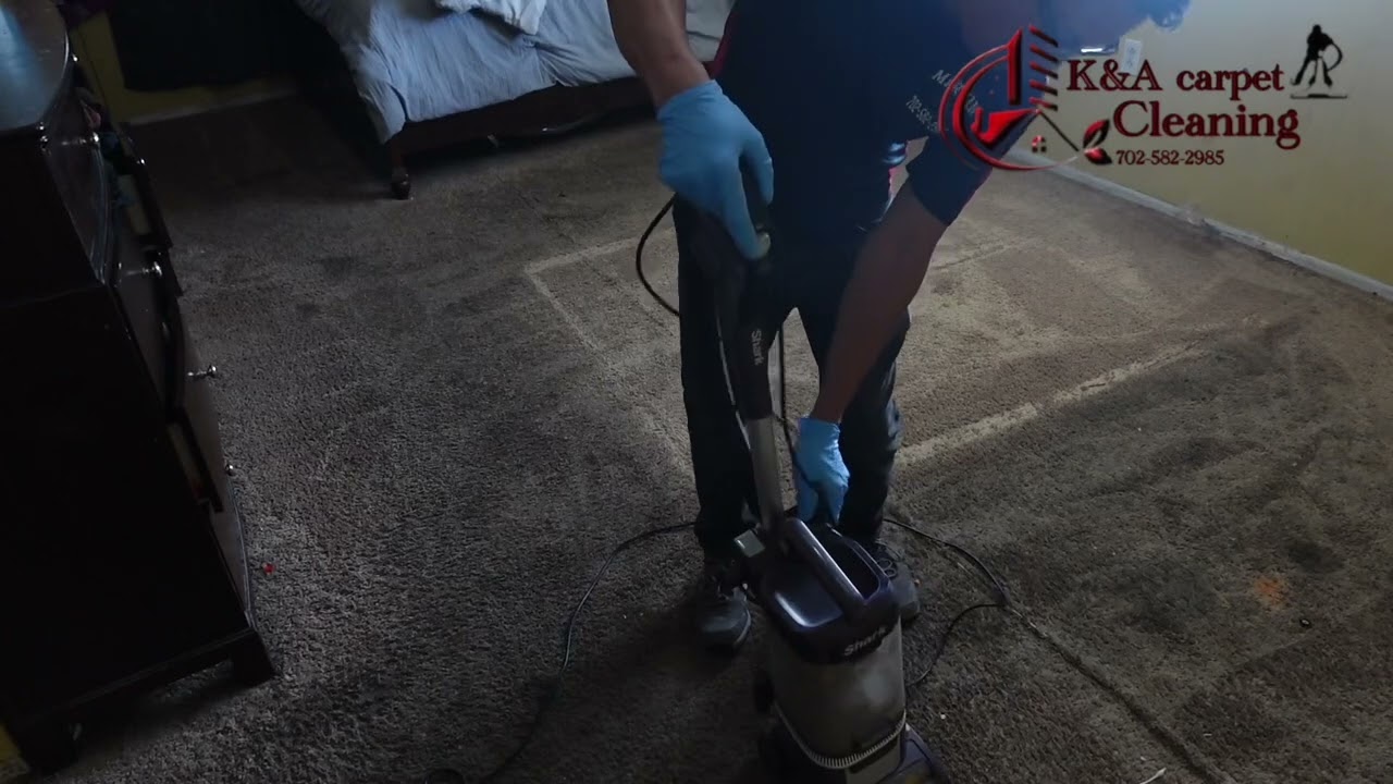 Vacuum ⏳dirty carpet🪫 
