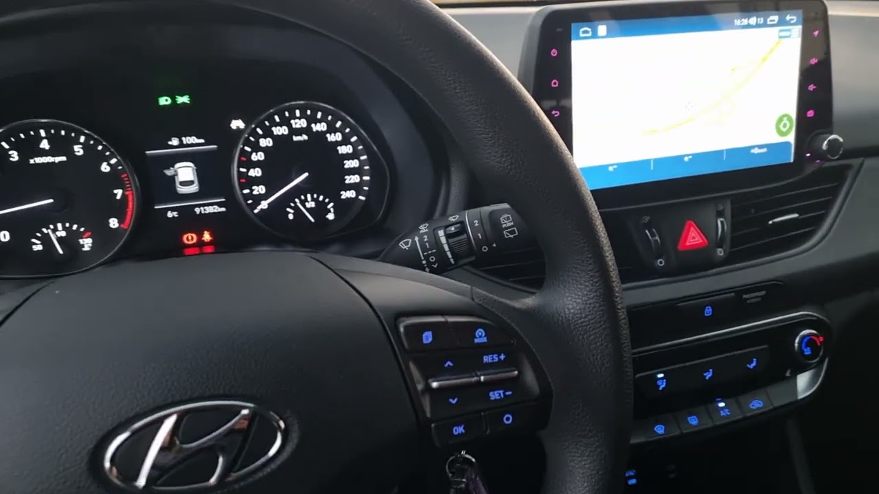 HYUNDAI I30 1.4 benzyna