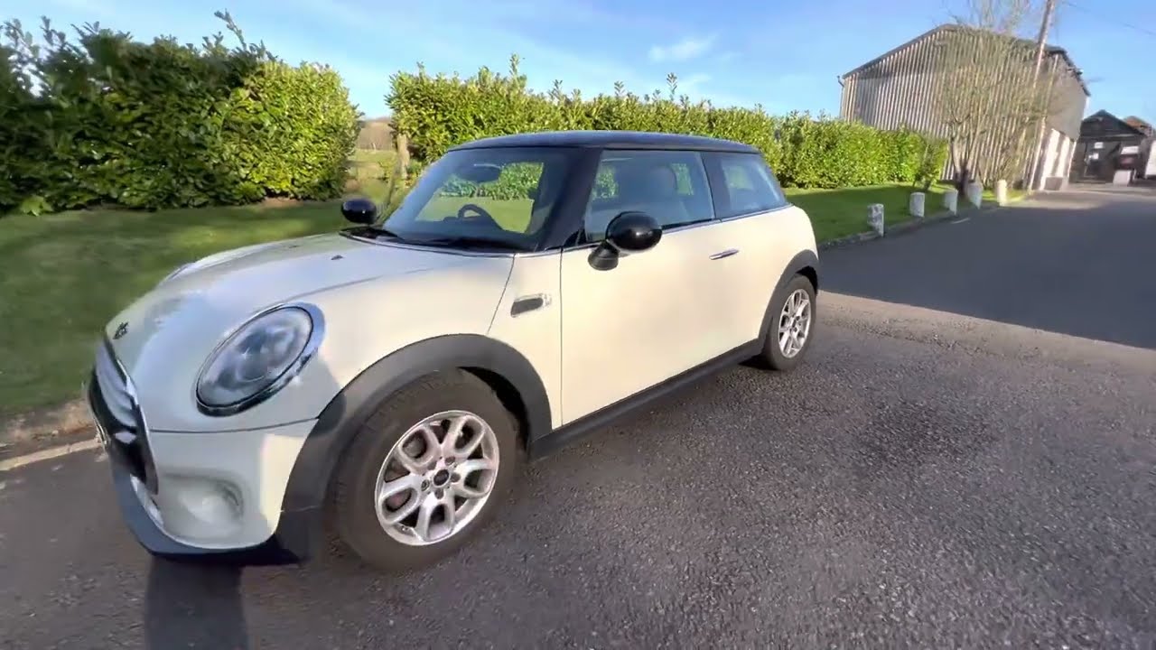 2015 MINI Cooper with Chili & excitement Packs Plus low miles For Sale