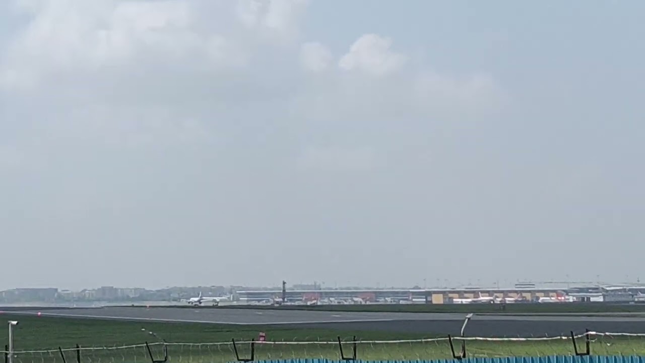 Airport ke pass ki video h || Azeem sultanpur 