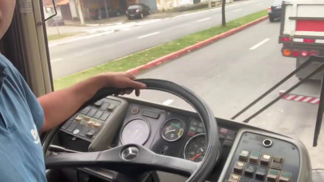 Freio motor mostrando como funciona e como usar no ônibus Mercedes-Benz O-371R Rodoviário