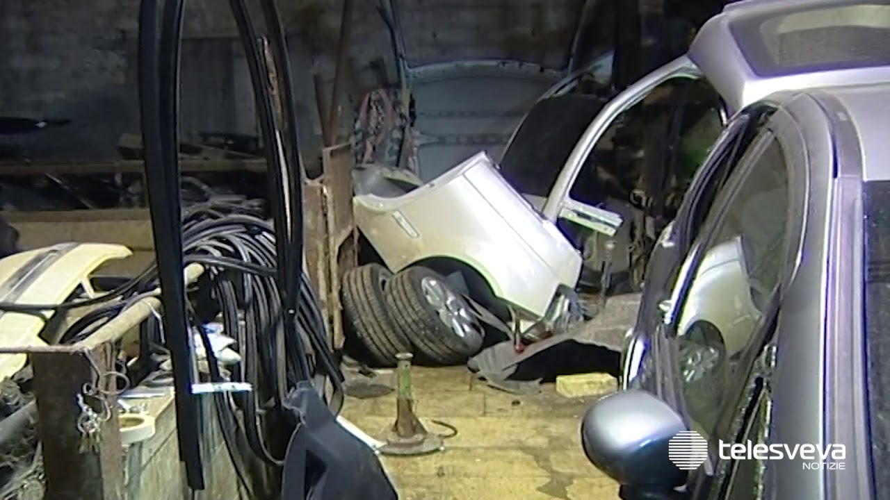 CERIGNOLA | Scoperto il bazar dei ricambi d&rsquo;auto rubate: sequestrati migliaia di pezzi