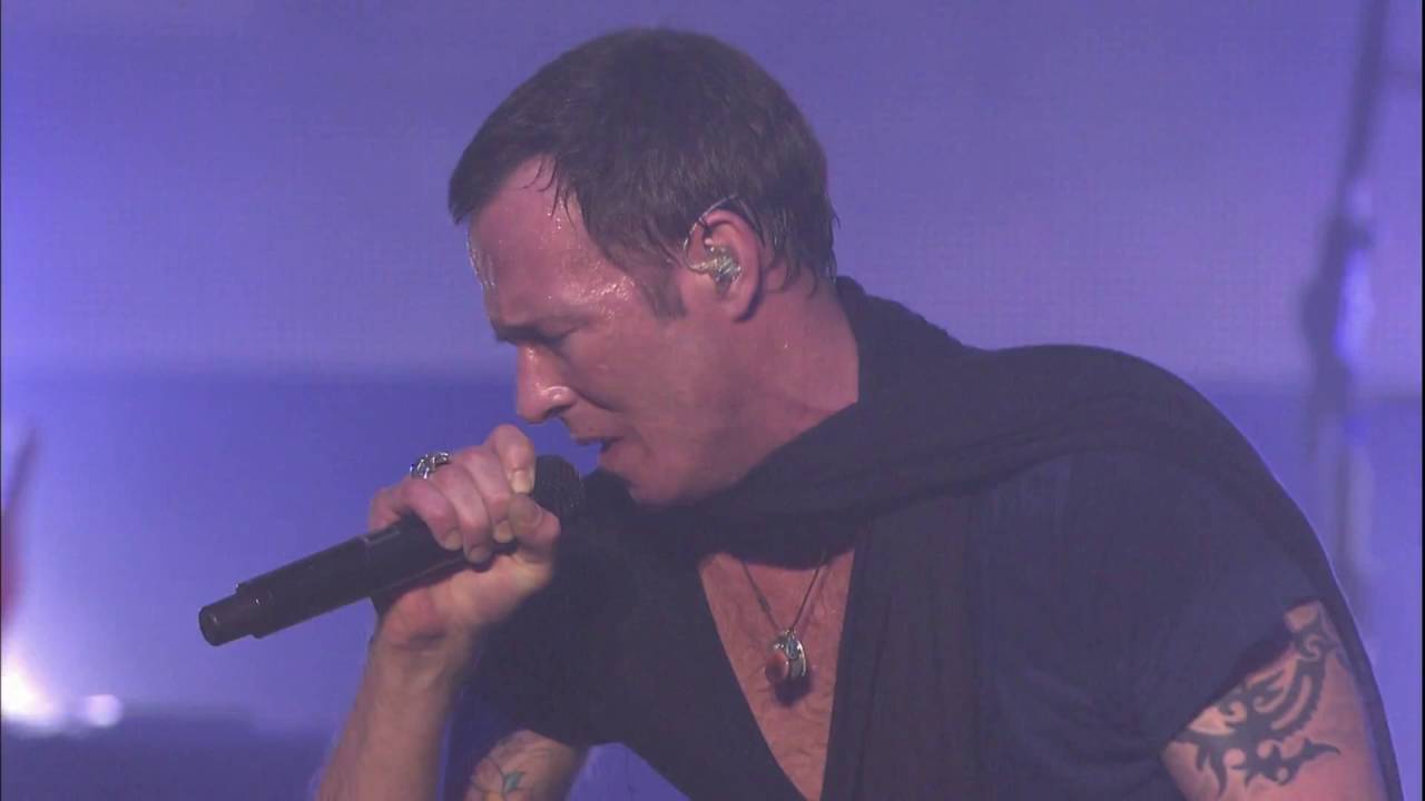 Stone Temple Pilots   Interstate love song   Live In The Windy City
