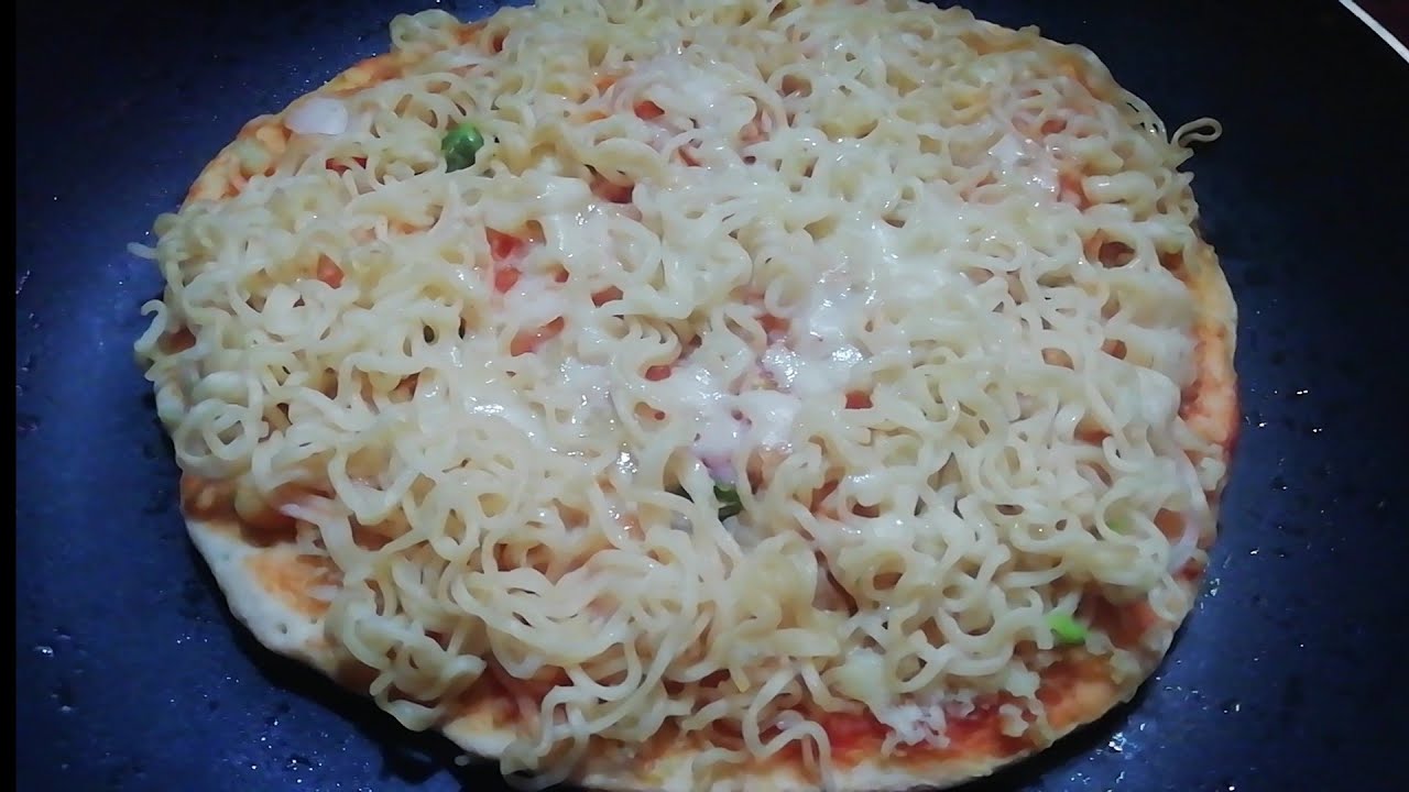 how to make noodles pizza  recipe. homemade noodles pizza recipe. easy noodles pizza Happy mom cooki