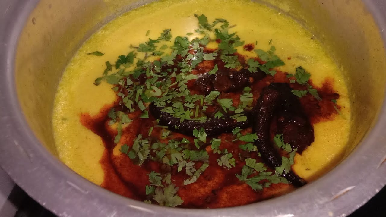 Kadi pakoda recipe 😋 simple tasty easy || दही की कडी पकोडा रेसिपी #बेसन #besan #dahi #kadi #पकोडा 