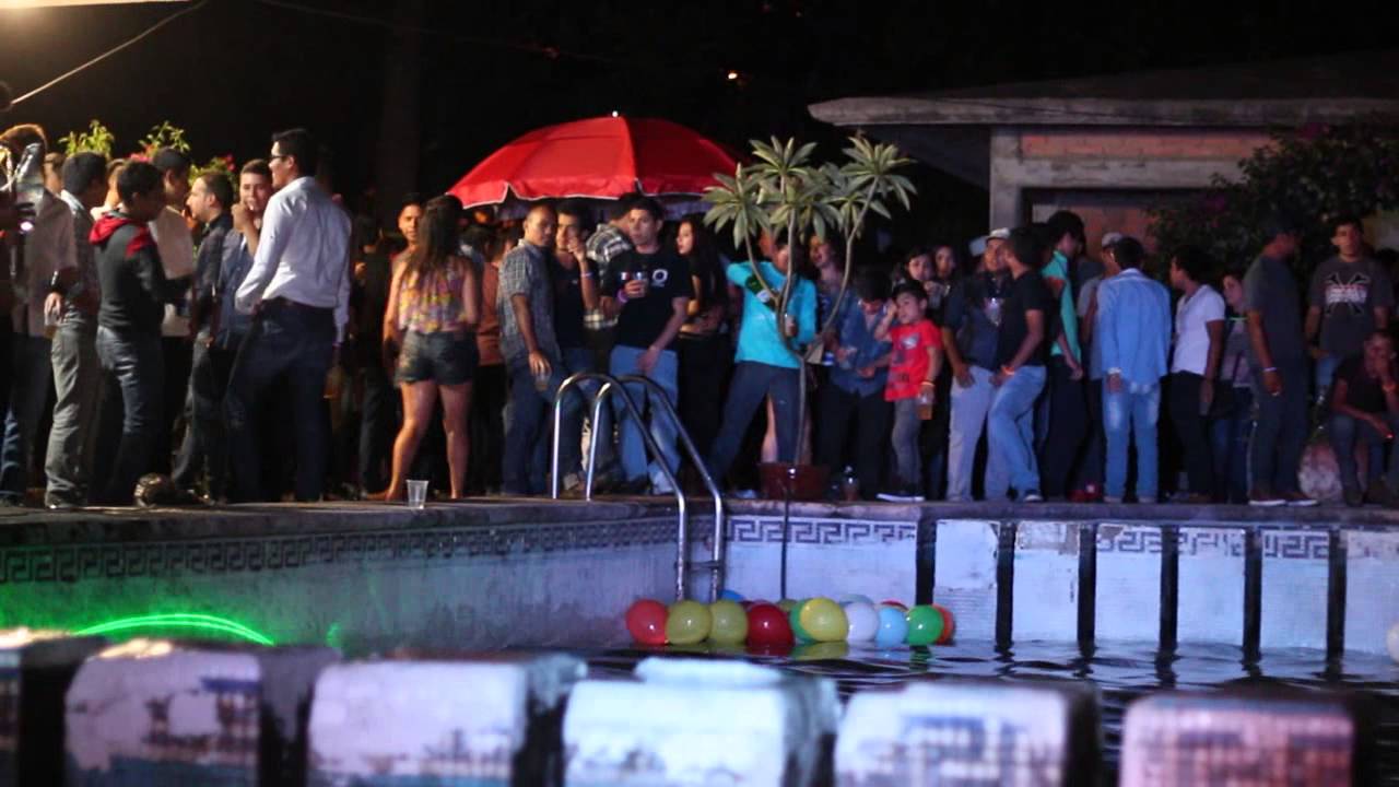 POOL-PARTY - YURIRIA GUANAJUATO