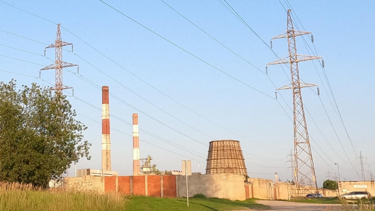 Stealth camping in guarded power station to climb 180 M chimney