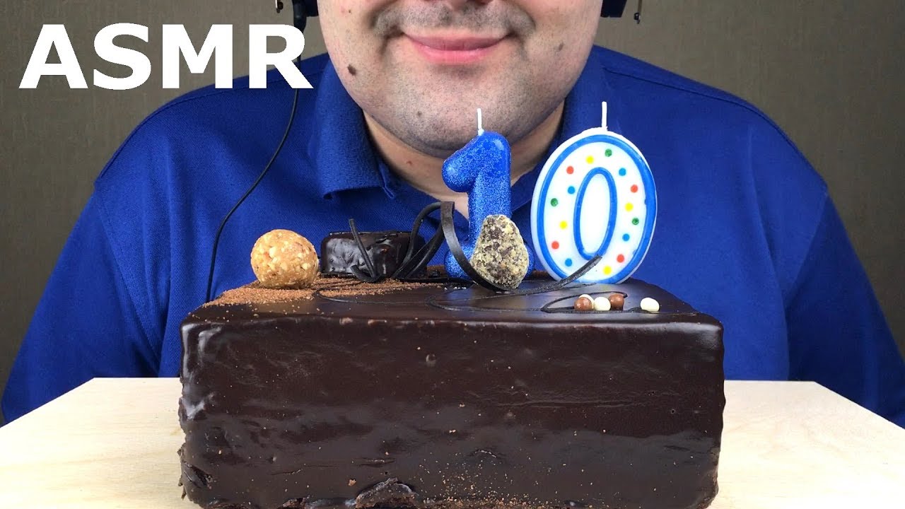 АСМР Шоколадный торт *10 000 подписчиков!!!* (Звуки еды) Мукбанг