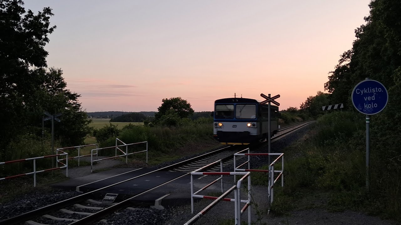 železniční přejezd Kladno-Lapák - P28 / 20.06.2025 [CZ]