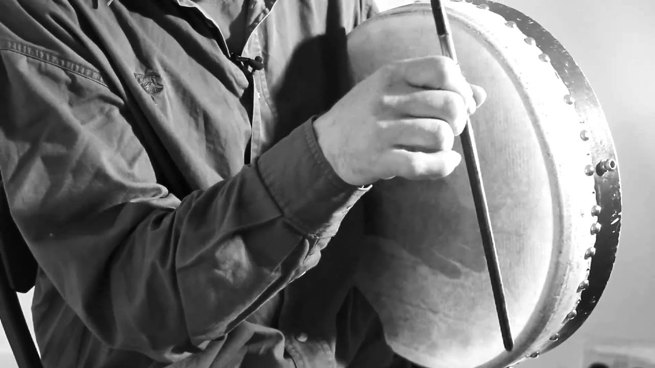 23.  Answering Triples: Rónán Ó Snodaigh - Bodhrán Classes