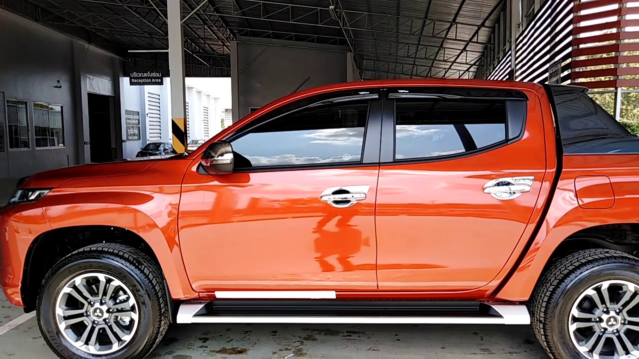 Triton 2019 รุ่น​ GT-MT​ สีส้มสวยแจ่มเด่นมาแต่ไกล