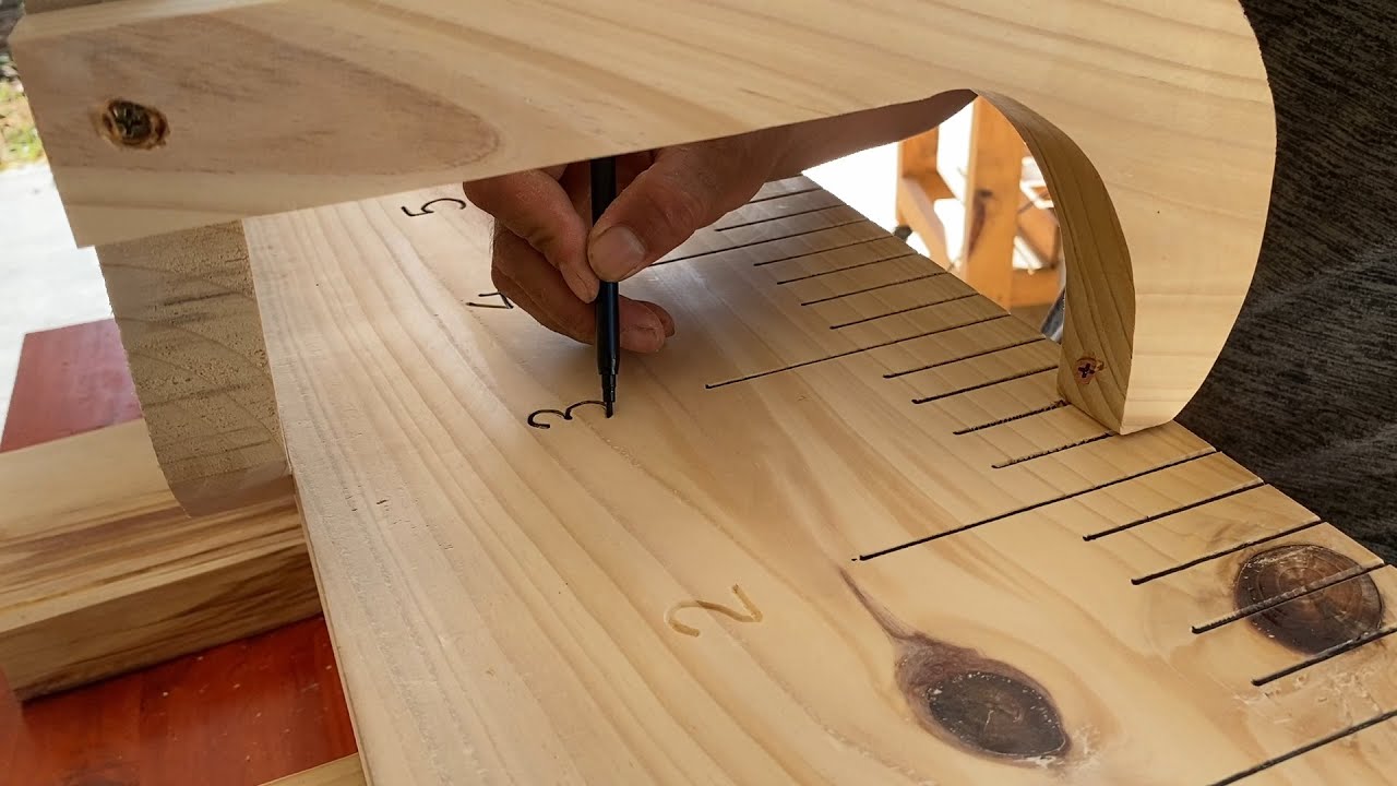 Amazing Extremely Creative Woodworking Idea // Great Bench For Your Reading Room Or Library