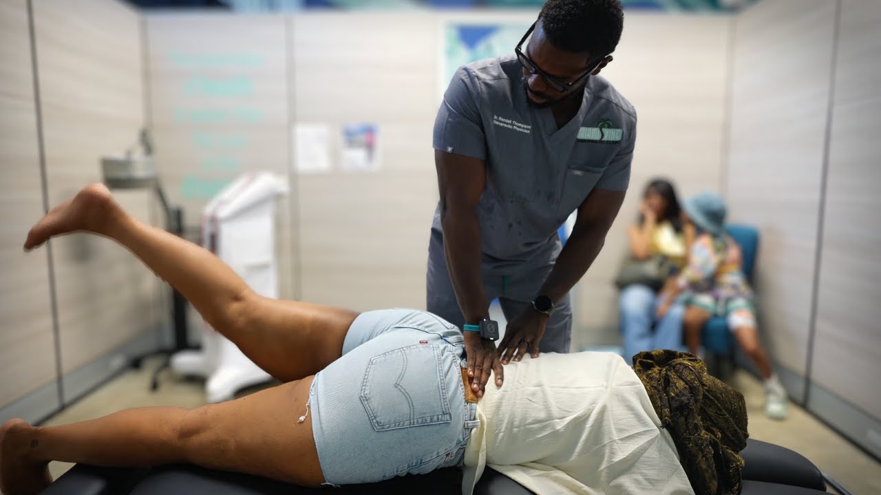 Famous ACTRESS @BiancaSamone  WENT TO MIAMI SPINE TO GET HER BACK ADJUSTED