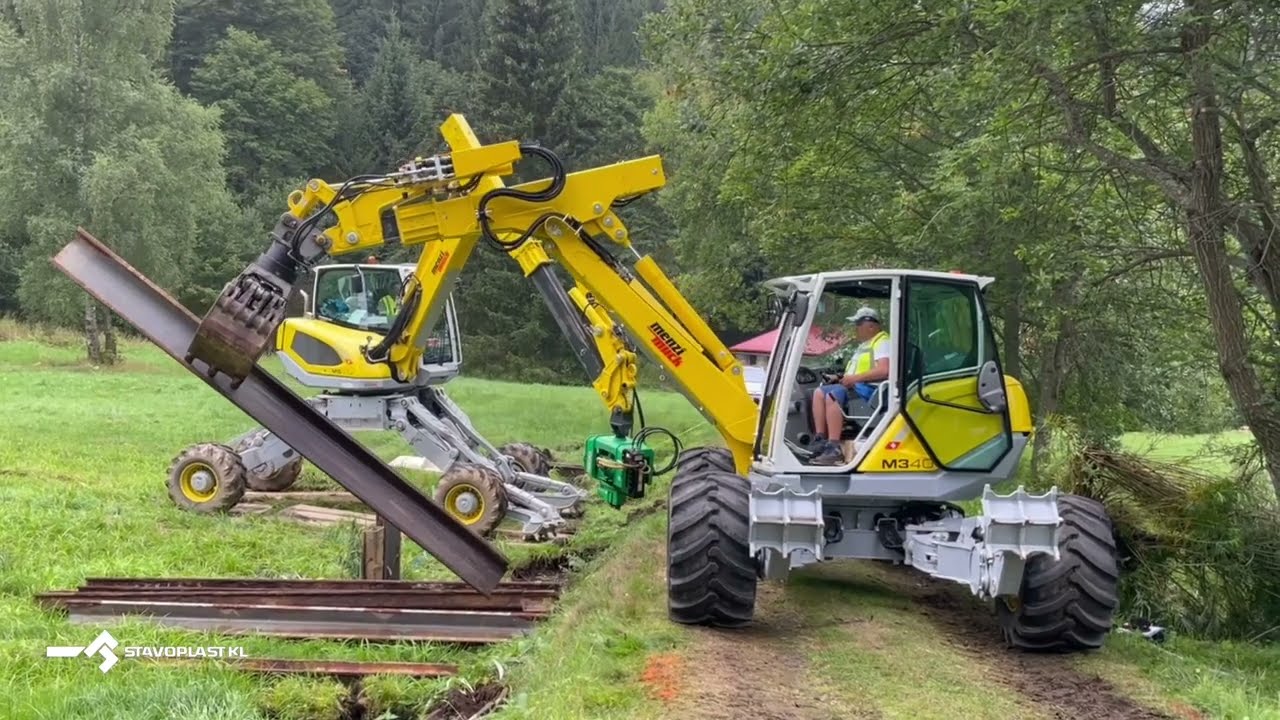Vibrační zarážení pilotů, štětovnic / Vibratory pile driver / Menzi Muck M545X  / STAVOPLAST KL