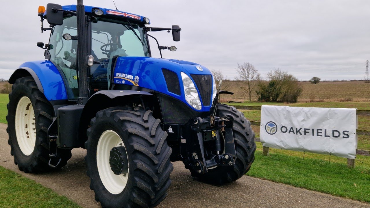 2013 New Holland T7 250 Tractor   22321