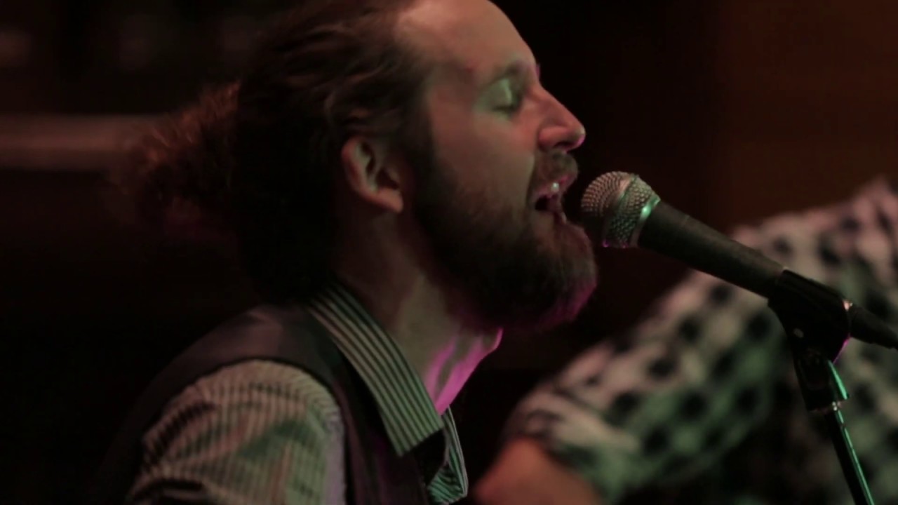 Niall Mc Guigan & Friends with the SUSO Gospel Choir - I know me now