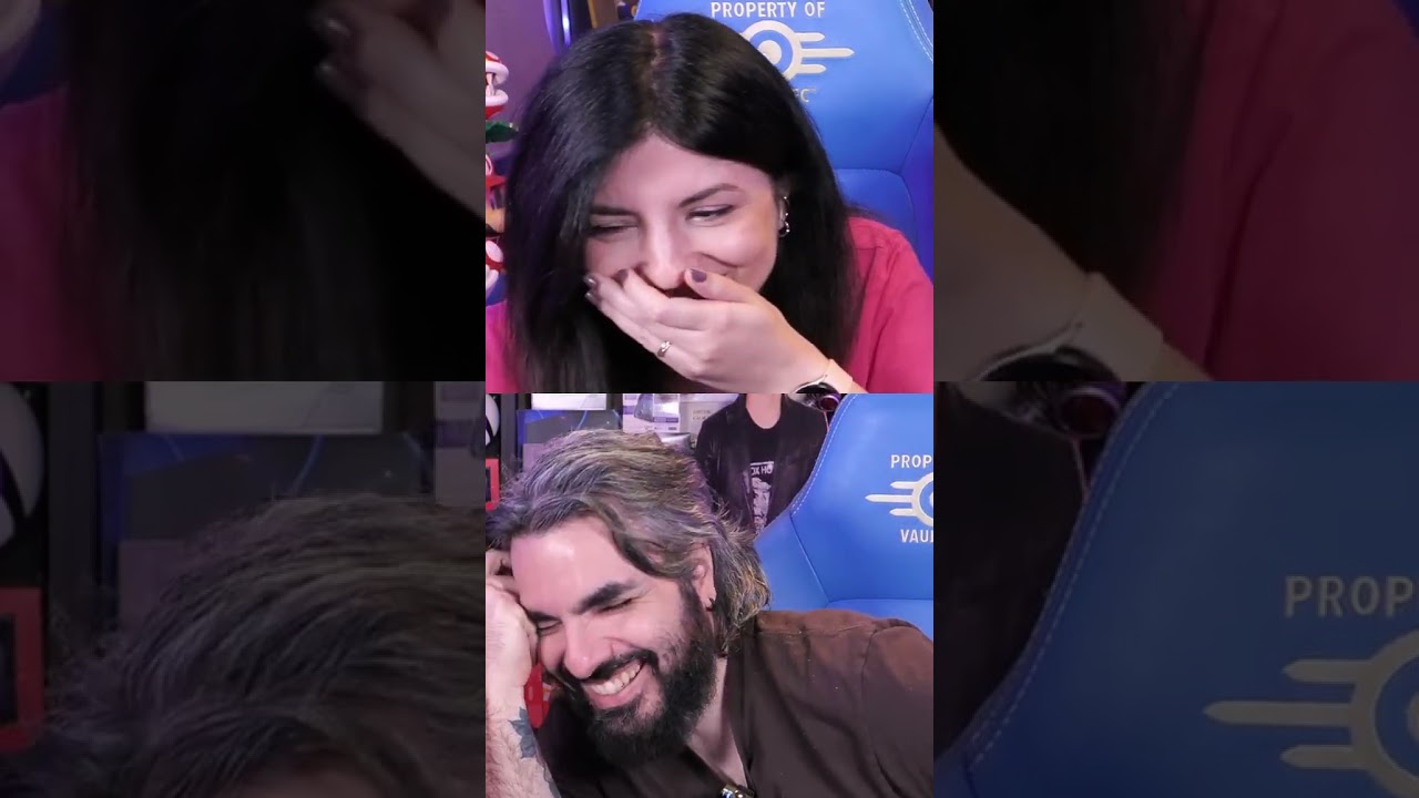 STARNUTI ASSURDI DI MIDNA IN DIRETTA #LiveClips