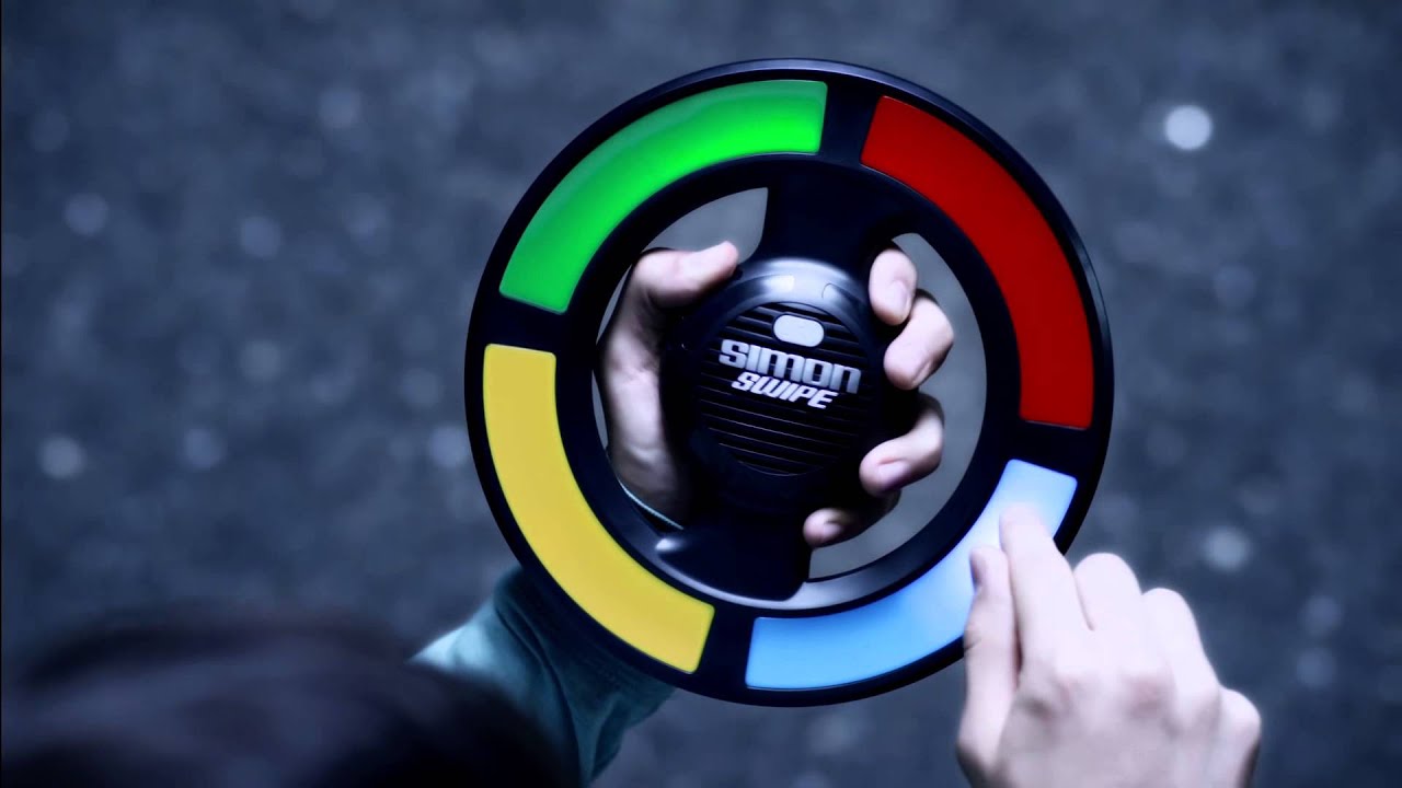 Simon Swipe - The Arrival [TV Commercial]
