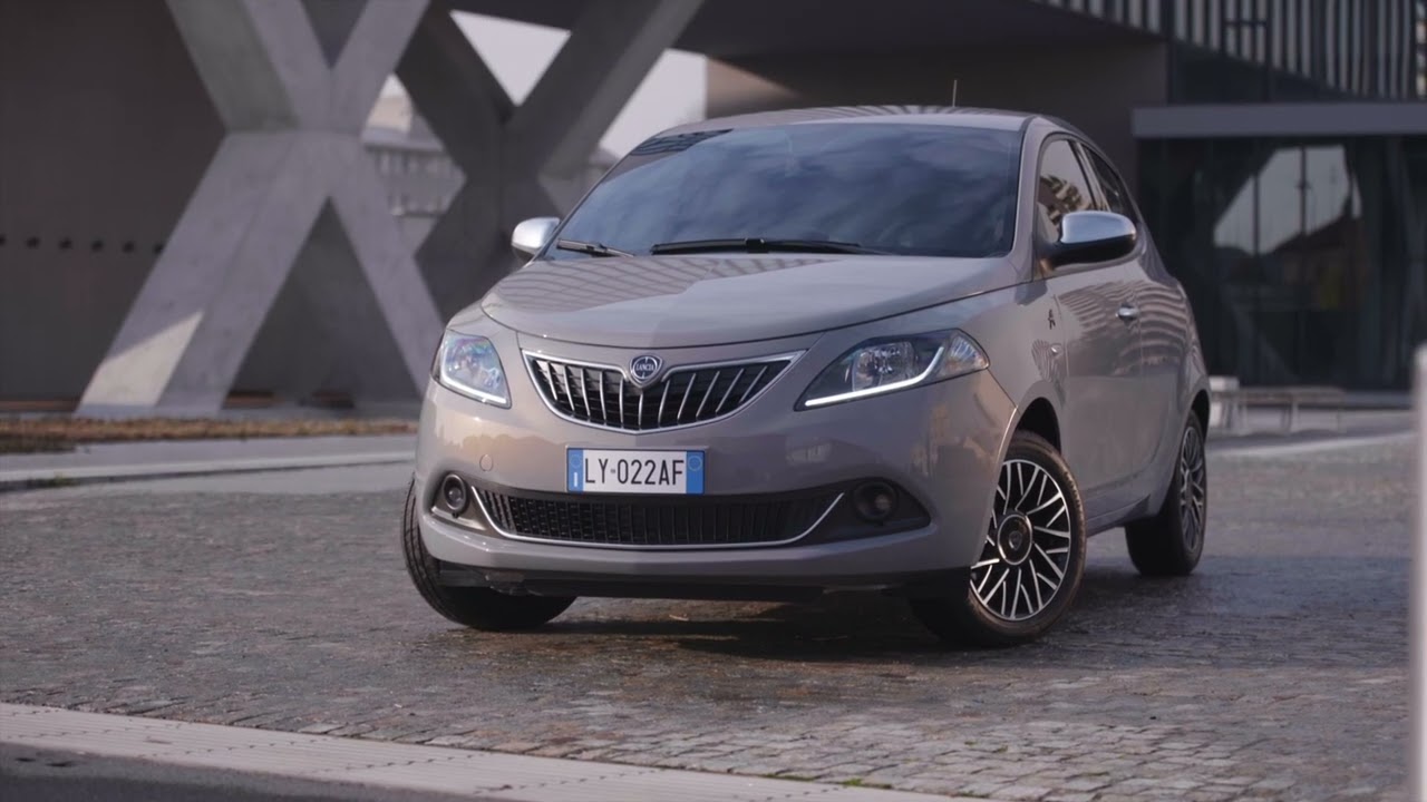 Nuova Lancia Ypsilon Alberta Ferretti